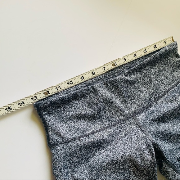 lululemon Wunder Under High Rise Crop Leggings Navy Blue Size 6 - Picture 7 of 13